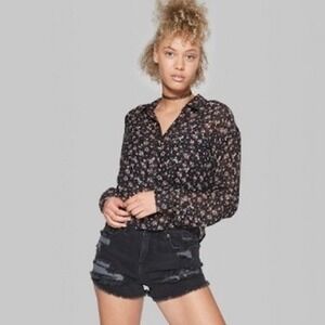 Wild Fable Black Floral Sheer Cropped Button Down Shirt Long Sleeve VN1299629 M